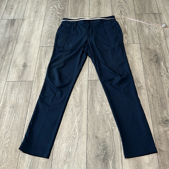 Lululemon Golf Trouser - Picture 3 of 11